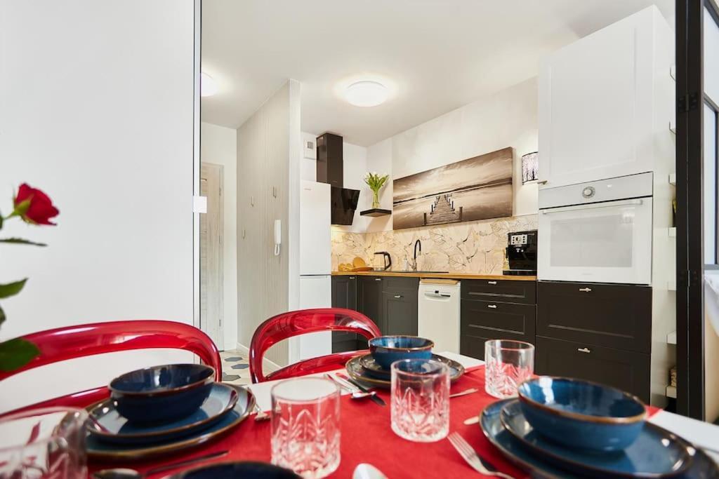Golden Hour Apartments- Plac Slowianski 36 Świnoujście Εξωτερικό φωτογραφία