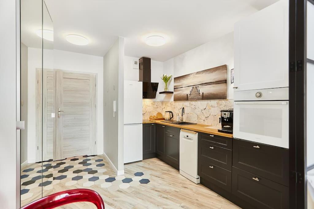Golden Hour Apartments- Plac Slowianski 36 Świnoujście Εξωτερικό φωτογραφία